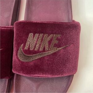 Nike Women's Velvet Maroon Plush Slides